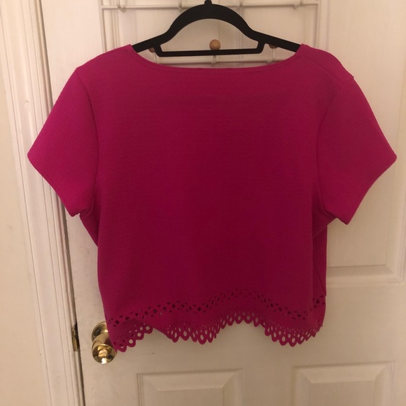 Pink blouse by Gianni Bini - Picture 2 of 3